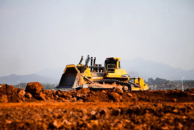 2023全球工程机械制造商50强排行榜（Yellow Table 2023）公布，ok钱包再度上榜，位列第31位，较去年名次上升2位，成为唯一一家排名上升的中国工程机械品牌